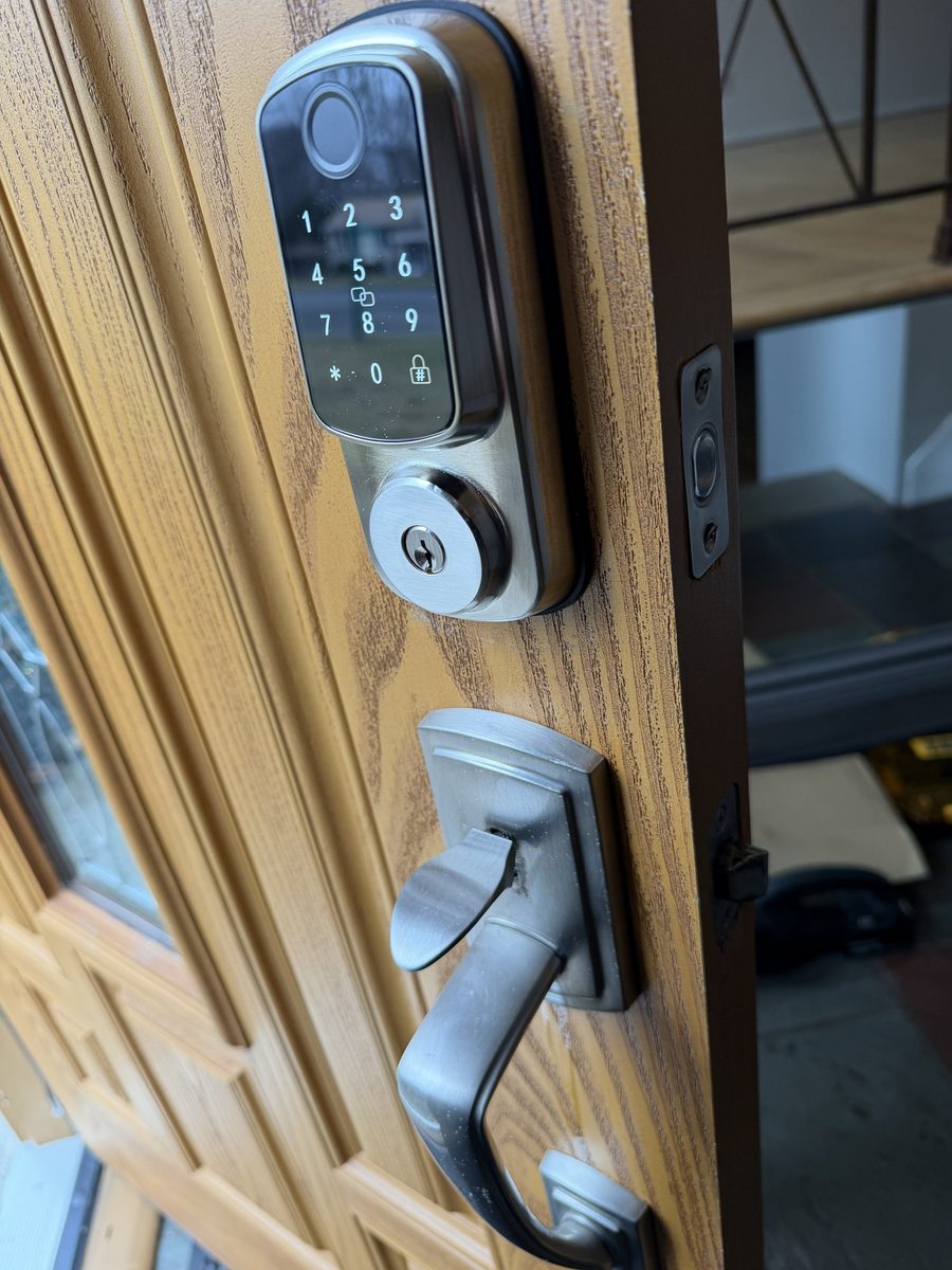 An MK-1 installed on a customer's door beside a matching lever